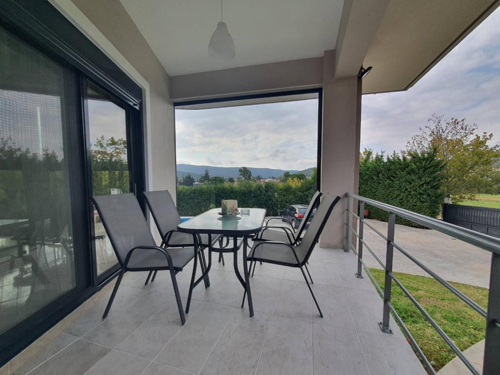 Villa Constangie Marathon  Luaran gambar