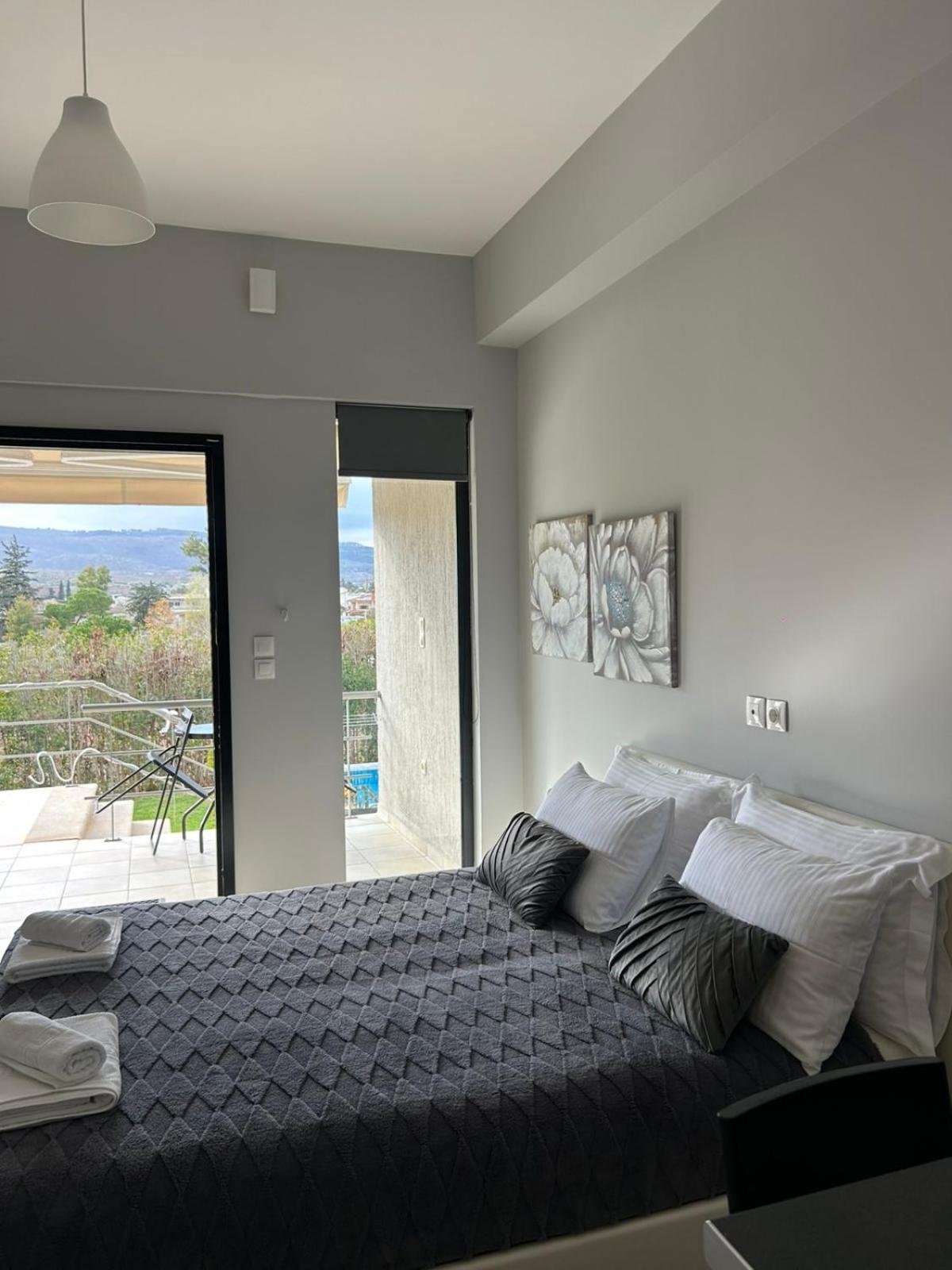 Villa Constangie Marathon  Luaran gambar